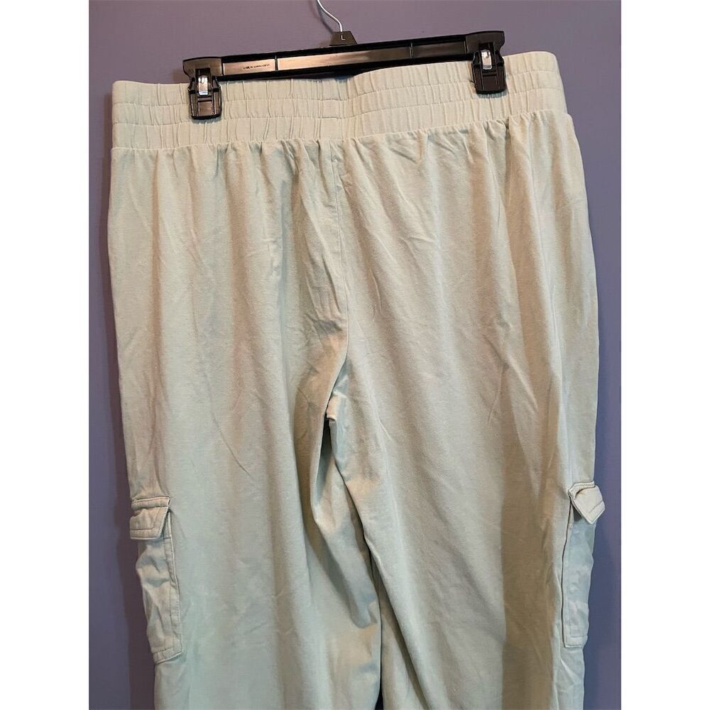 3/$15 Anybody Women's Leisure Pants M Green Elastic Waist Casual Relaxed Fit - Picture 5 of 9